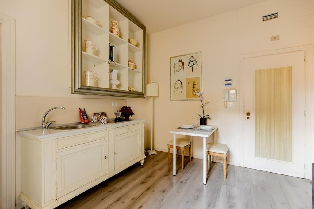Charming Studio Next To The Duomo Florencja Zewnętrze zdjęcie